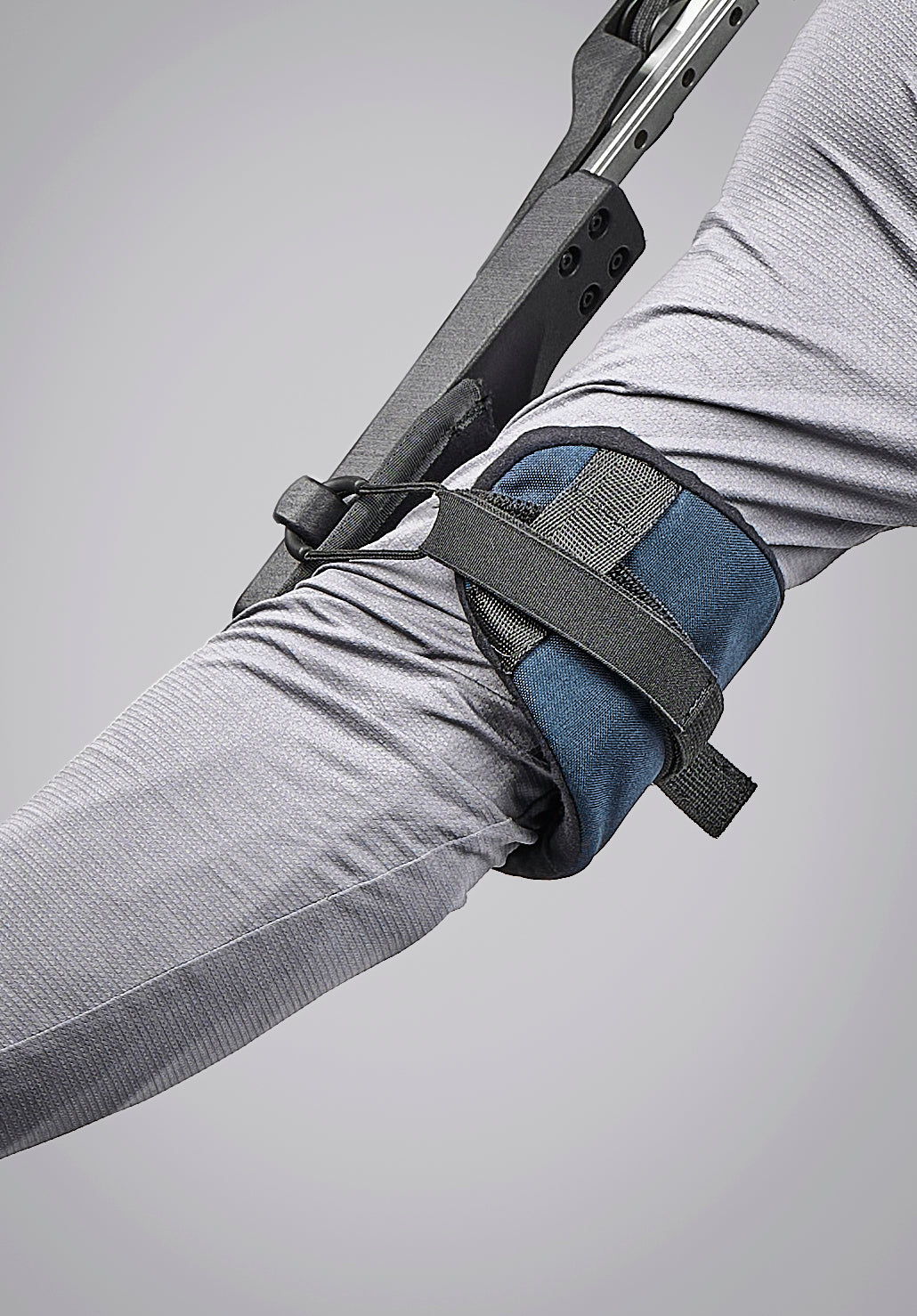 Auxivo Delta Suit: Upper Body Exoskeleton-thumbnail