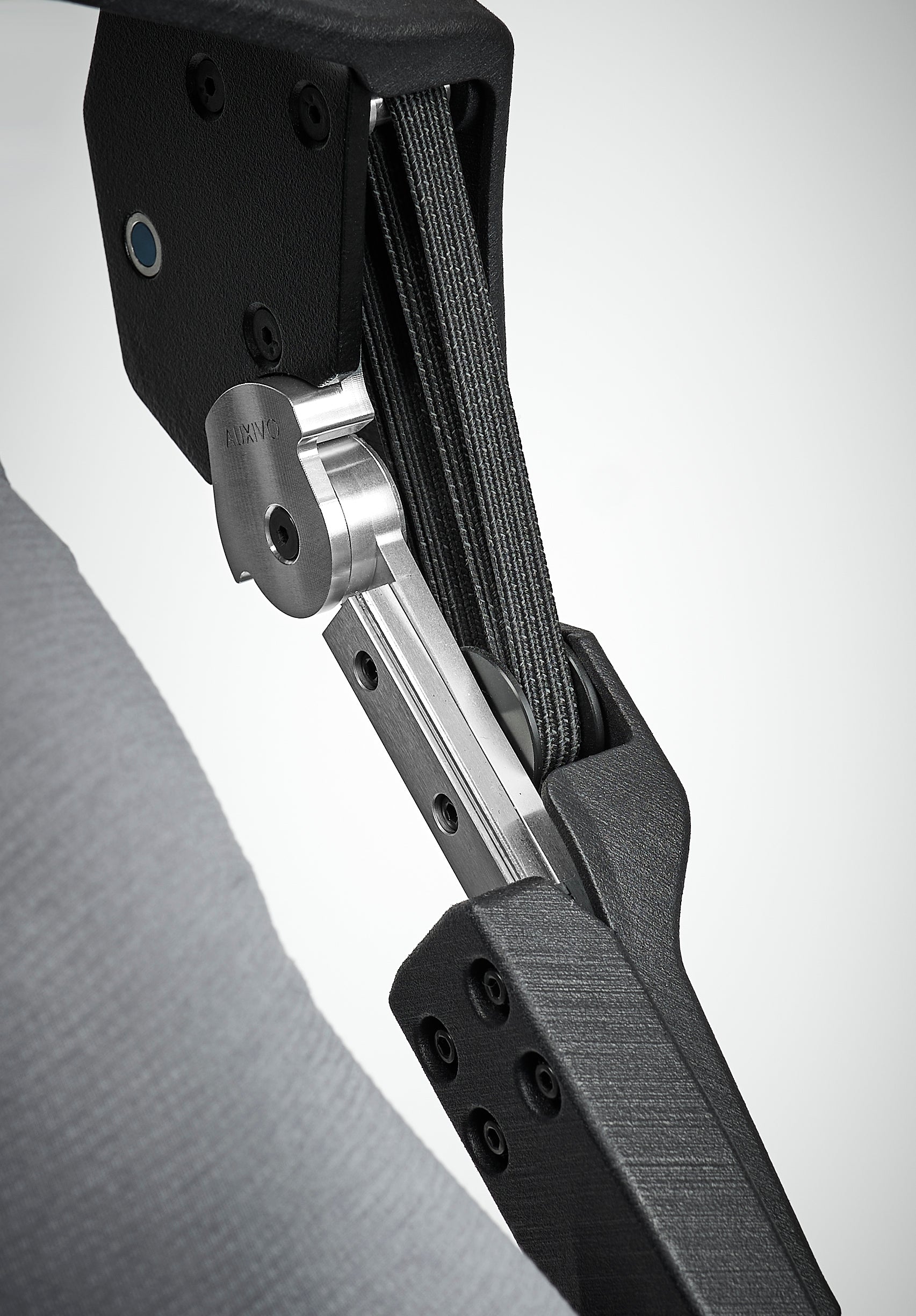 Auxivo Delta Suit: Upper Body Exoskeleton-thumbnail