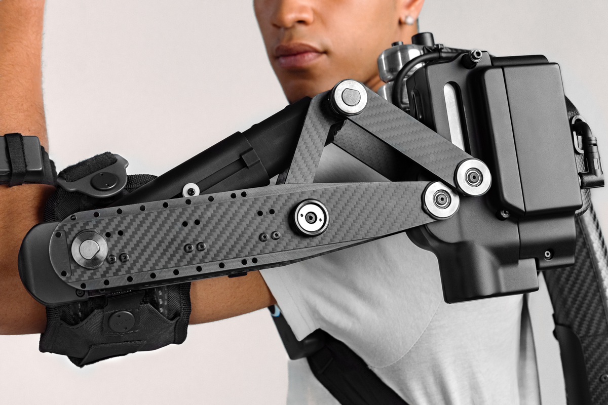 Agade Industrial Shoulder Exoskeleton-thumbnail