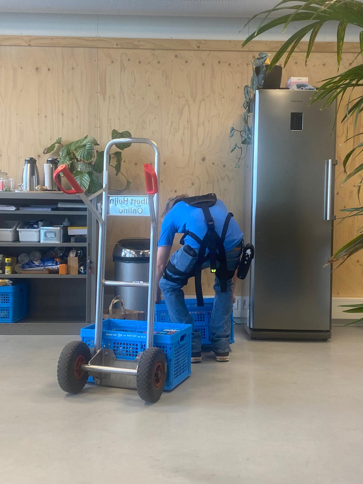 Skelex Edge: A Back Exoskeleton Designed to Naturally Strengthen Your Back-thumbnail