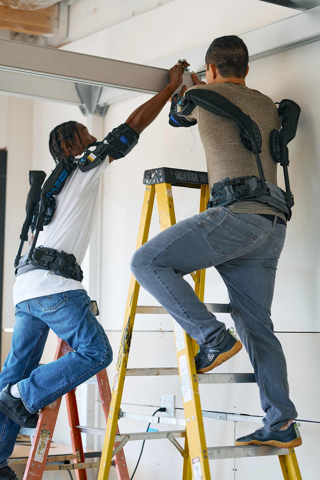 Ekso EVO: The Next Evolution in Industrial Exoskeleton Support-thumbnail